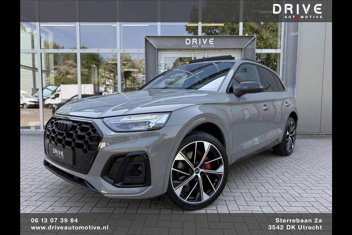 Audi Q5 55 TFSI e quattro S-Line Competition Quantum Grey|Pano|B&O|Memory|Matrix|21"| Audi Q5 55 TFSI e quattro S-Line Competition Quantum Grey|Pano|B&O|Memory|Matrix|21"|