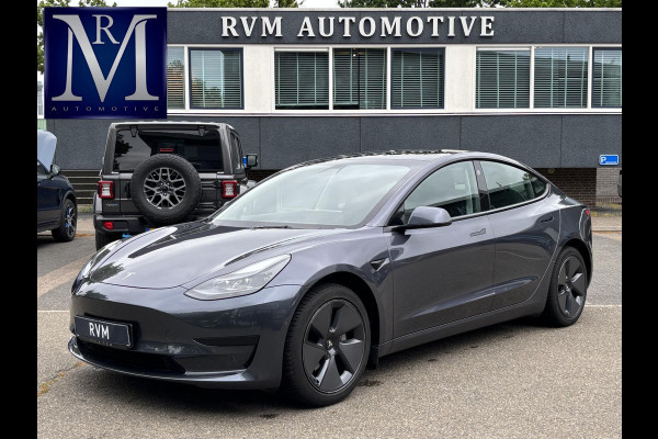 Tesla Model 3 Standard RWD Plus 60 kWh AUTOPILOT | LEDER | PANO