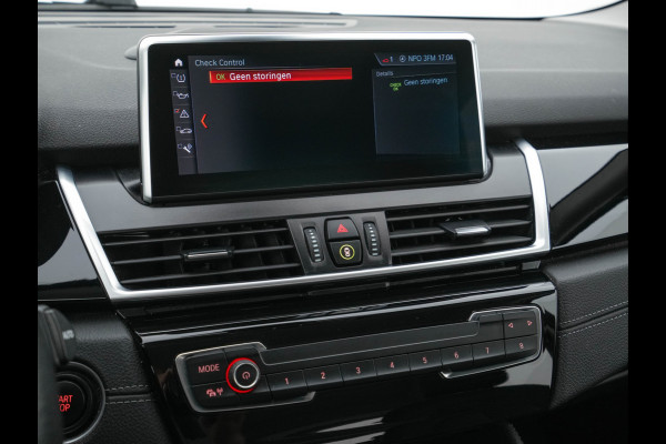 BMW 2 Serie Active Tourer 225xe iPerformance Executive (INCL-BTW) *DAKOTA-LEATHER | FULL-LED | HARMAN/KARDON-AUDIO  | HEATED-SPORT-SEATS | HEAD-UP | DAB+  | ECC | NAVI-FULLMAP | PDC | CRUISE | 17''ALU*