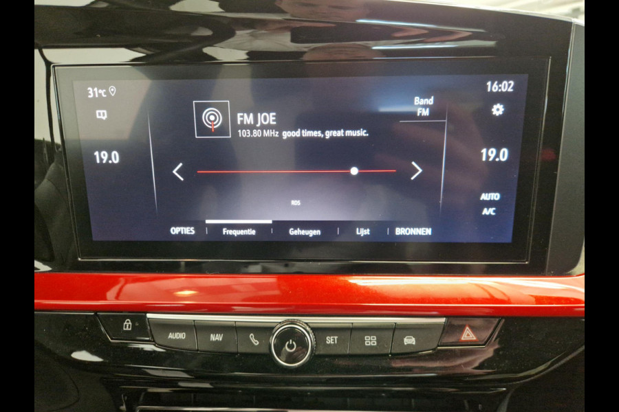 Opel Mokka 1.2 Level 4 GS | Navigatie | Achteruitrijcamera | Dodehoek Sensoren | Parkeersensoren voor en achter | Climate Control