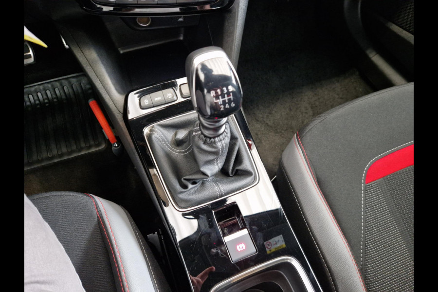 Opel Mokka 1.2 Level 4 GS | Navigatie | Achteruitrijcamera | Dodehoek Sensoren | Parkeersensoren voor en achter | Climate Control