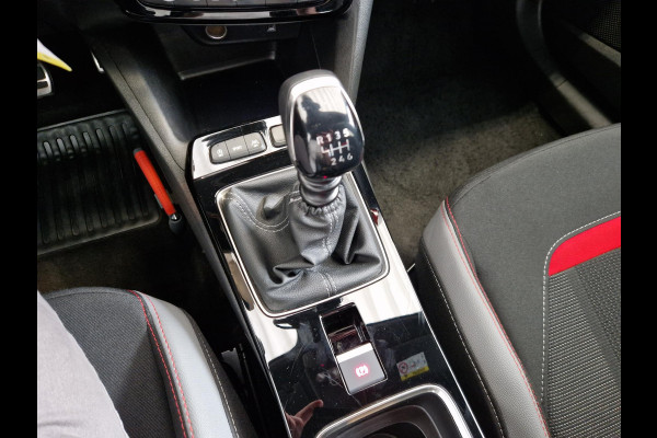 Opel Mokka 1.2 Level 4 GS | Navigatie | Achteruitrijcamera | Dodehoek Sensoren | Parkeersensoren voor en achter | Climate Control