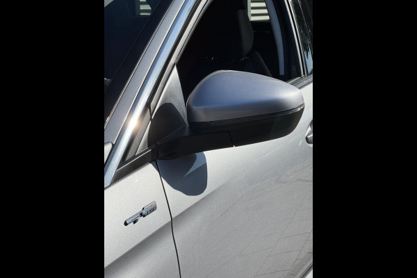 Peugeot 3008 1.2 PureTech Active Business - AUTOMAAT I Navigatie I Airco I PDC / LED I Sport velgen I Dealer onderhouden