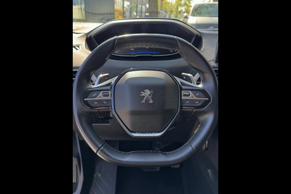 Peugeot 3008 1.2 PureTech Active Business - AUTOMAAT I Navigatie I Airco I PDC / LED I Sport velgen I Dealer onderhouden