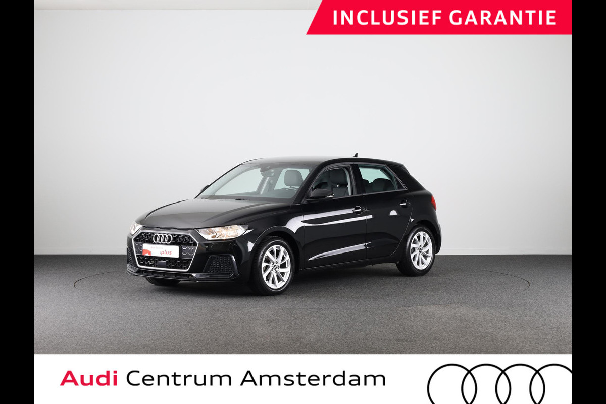 Audi A1 Sportback 25 TFSI Advanced edition 95pk S-tronic| Navigatie via App | Parkeersensoren voor en achter | Climatronic Audi A1 Sportback 25 TFSI Advanced edition 95pk S-tronic| Navigatie via App | Parkeersensoren voor en achter | Climatronic