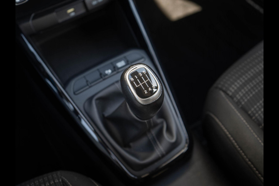 Kia Stonic 1.0 T-GDi MHEV DynamicLine | Navigatie | Achteruitrijcamera |