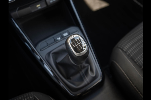 Kia Stonic 1.0 T-GDi MHEV DynamicLine | Navigatie | Achteruitrijcamera |