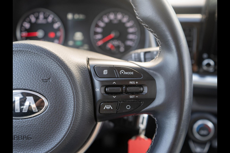 Kia Stonic 1.0 T-GDi MHEV DynamicLine | Navigatie | Achteruitrijcamera |