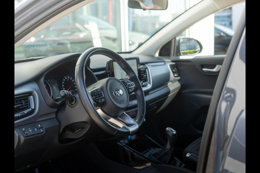 Kia Stonic 1.0 T-GDi MHEV DynamicLine | Navigatie | Achteruitrijcamera |