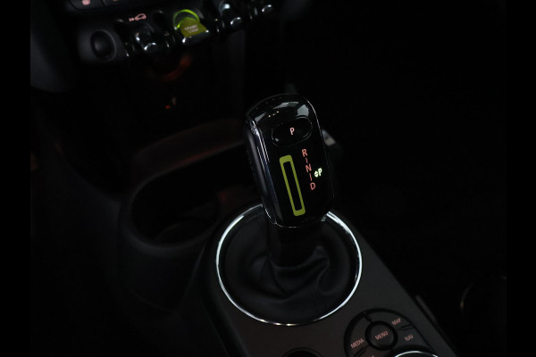 MINI Mini Electric Essential 33 kWh Cooper-S 184 pk | Half Leder | Camera |