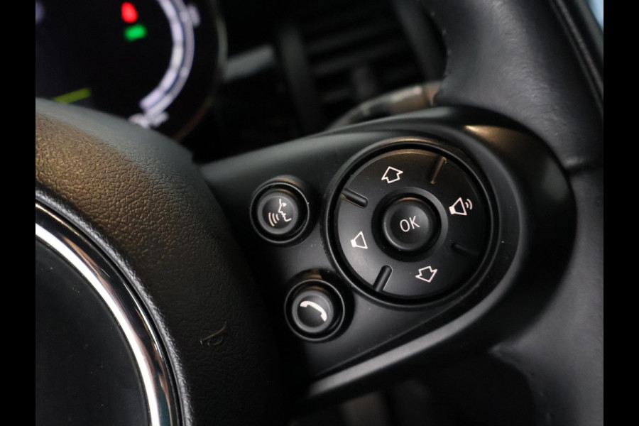 MINI Mini Electric Essential 33 kWh Cooper-S 184 pk | Half Leder | Camera |