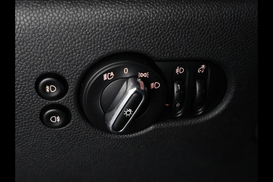 MINI Mini Electric Essential 33 kWh Cooper-S 184 pk | Half Leder | Camera |
