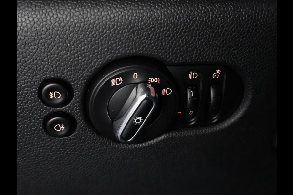MINI Mini Electric Essential 33 kWh Cooper-S 184 pk | Half Leder | Camera |