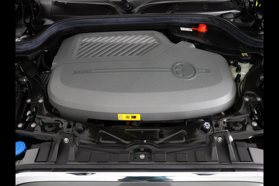 MINI Mini Electric Essential 33 kWh Cooper-S 184 pk | Half Leder | Camera |