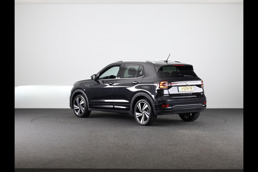 Volkswagen T-Cross 1.0 TSI Style 115PK | Automaat (DSG) | R Line | 18 Inch | Digitaal dashboard | Navigatie | Camera | Stoelverwarming