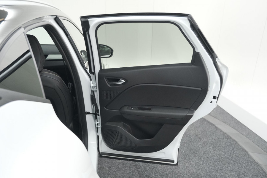 Renault Captur 1.6 E-Tech full hybrid 145 Techno | Camera | Apple Carplay | Parkeersensoren