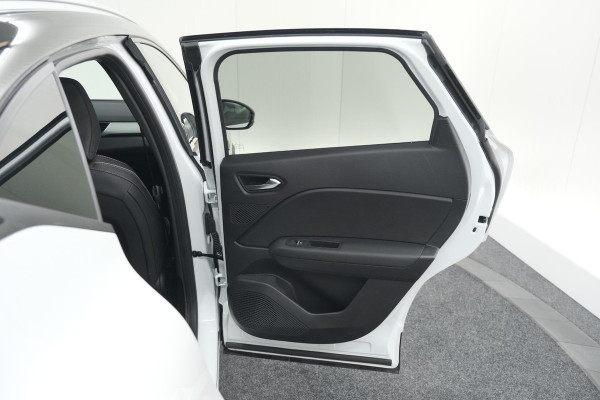 Renault Captur 1.6 E-Tech full hybrid 145 Techno | Camera | Apple Carplay | Parkeersensoren