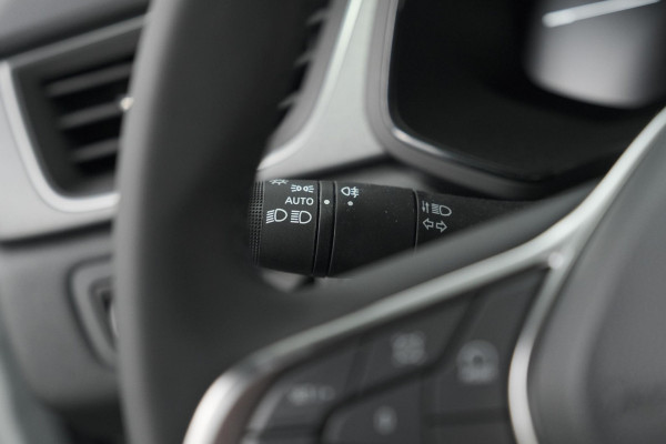 Renault Captur 1.6 E-Tech full hybrid 145 Techno | Camera | Apple Carplay | Parkeersensoren
