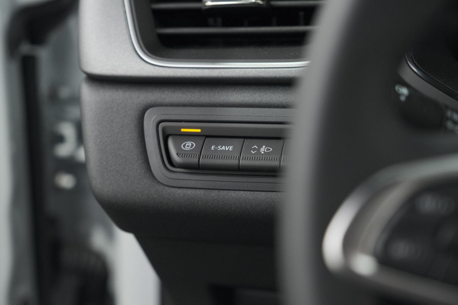 Renault Captur 1.6 E-Tech full hybrid 145 Techno | Camera | Apple Carplay | Parkeersensoren