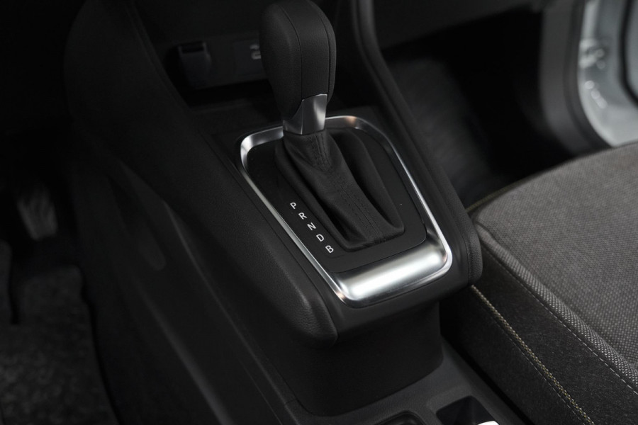 Renault Captur 1.6 E-Tech full hybrid 145 Techno | Camera | Apple Carplay | Parkeersensoren