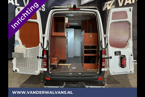 Mercedes-Benz Sprinter 316 CDI 164pk L2H2 inrichting Euro6 Airco | Camera | Cruisecontrol | 2800kg Trekhaak | Parkeersensoren Parkeersensoren