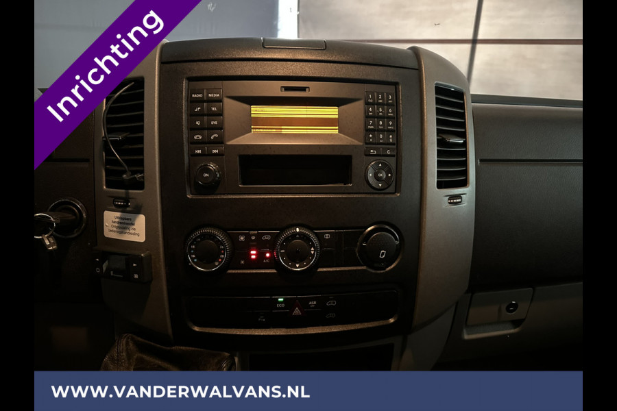 Mercedes-Benz Sprinter 316 CDI 164pk L2H2 inrichting Euro6 Airco | Camera | Cruisecontrol | 2800kg Trekhaak | Parkeersensoren Parkeersensoren