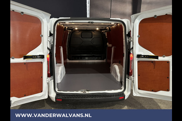 Ford Transit Custom 2.0 TDCI 130 pk L2H1 Euro6 Airco | LED | Cruisecontrol | Verwarmde voorruit | Parkeersensoren Bijrijdersbank, 2800kg trekvermogen