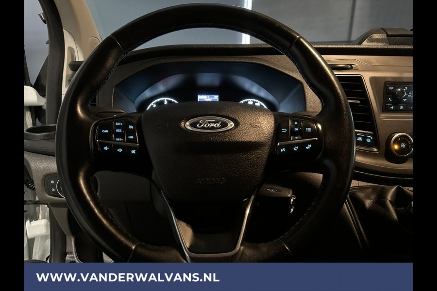 Ford Transit Custom 2.0 TDCI 130 pk L2H1 Euro6 Airco | LED | Cruisecontrol | Verwarmde voorruit | Parkeersensoren Bijrijdersbank, 2800kg trekvermogen