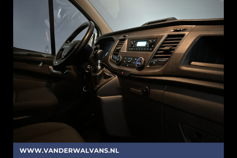 Ford Transit Custom 2.0 TDCI 130 pk L2H1 Euro6 Airco | LED | Cruisecontrol | Verwarmde voorruit | Parkeersensoren Bijrijdersbank, 2800kg trekvermogen