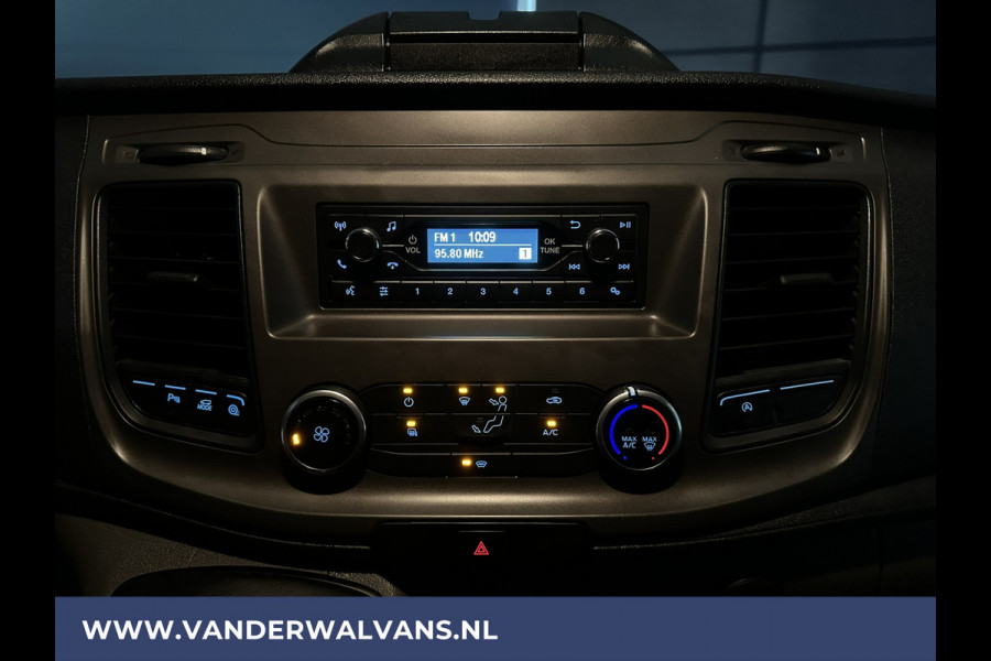 Ford Transit Custom 2.0 TDCI 130 pk L2H1 Euro6 Airco | LED | Cruisecontrol | Verwarmde voorruit | Parkeersensoren Bijrijdersbank, 2800kg trekvermogen