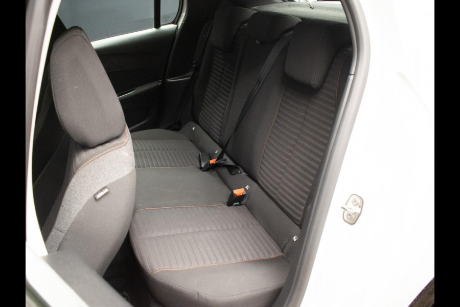 Peugeot 208 1.2 PureTech Blue Lease Active Sport (APPLE CARPLAY,NAVI,CRUISE,CLIMATE,PDC,LED,SPORTSTOELEN,NETTE STAAT)