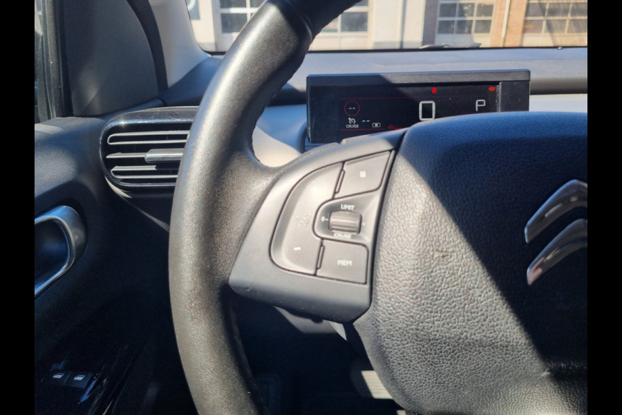 Citroën C4 Cactus 1.2 PureTech Business CARPLAY / TREKHAAK / DAB / CLIMA / NAVI