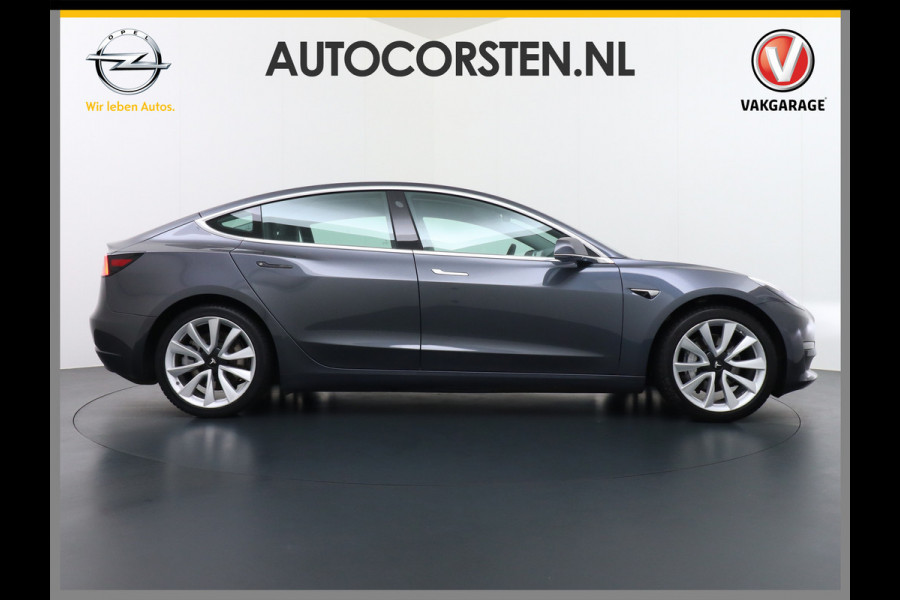 Tesla Model 3 Long Range AWD 75kWh 463PK Trekhaak 19" FSD-Computer 3 Premium Audio 4wd AutoPilot Panoramadak Camera's Leer Adaptive-Cruise-Con Keyless Stoel en achterbank verwarming Electr.Stoelen+Memory+Easy-Entry WiFi 1e Eigenaar Org. Nederlandse Auto Garantie op Accu/Motor tot 29-12-2027/192.000km