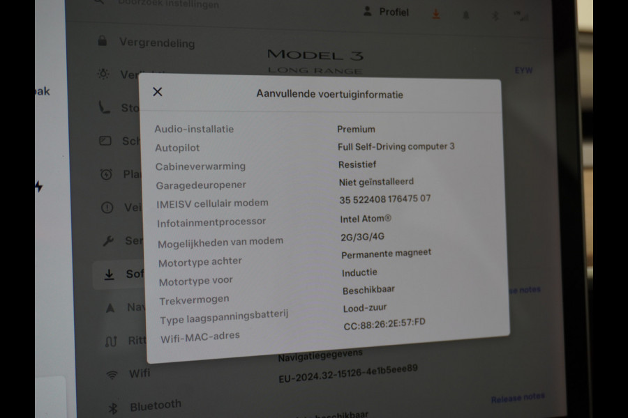 Tesla Model 3 Long Range AWD 75kWh 463PK Trekhaak 19" FSD-Computer 3 Premium Audio 4wd AutoPilot Panoramadak Camera's Leer Adaptive-Cruise-Con Keyless Stoel en achterbank verwarming Electr.Stoelen+Memory+Easy-Entry WiFi 1e Eigenaar Org. Nederlandse Auto Garantie op Accu/Motor tot 29-12-2027/192.000km