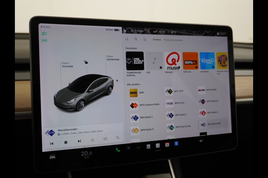 Tesla Model 3 Long Range AWD 75kWh 463PK Trekhaak 19" FSD-Computer 3 Premium Audio 4wd AutoPilot Panoramadak Camera's Leer Adaptive-Cruise-Con Keyless Stoel en achterbank verwarming Electr.Stoelen+Memory+Easy-Entry WiFi 1e Eigenaar Org. Nederlandse Auto Garantie op Accu/Motor tot 29-12-2027/192.000km