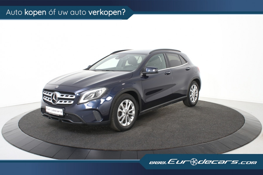 Mercedes-Benz GLA 180 *1ste Eigenaar*Navigatie*Leer*PDC*