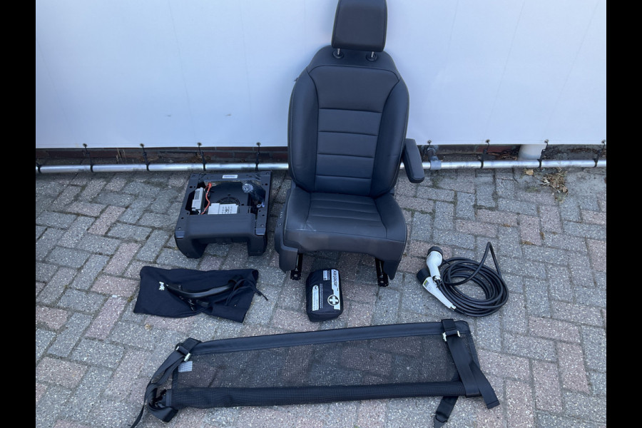 Opel Zafira-e Life 7-Pers Innovation Braun-Ability-Stoellift Trekhaak Leder Pano Hud Vol opties!