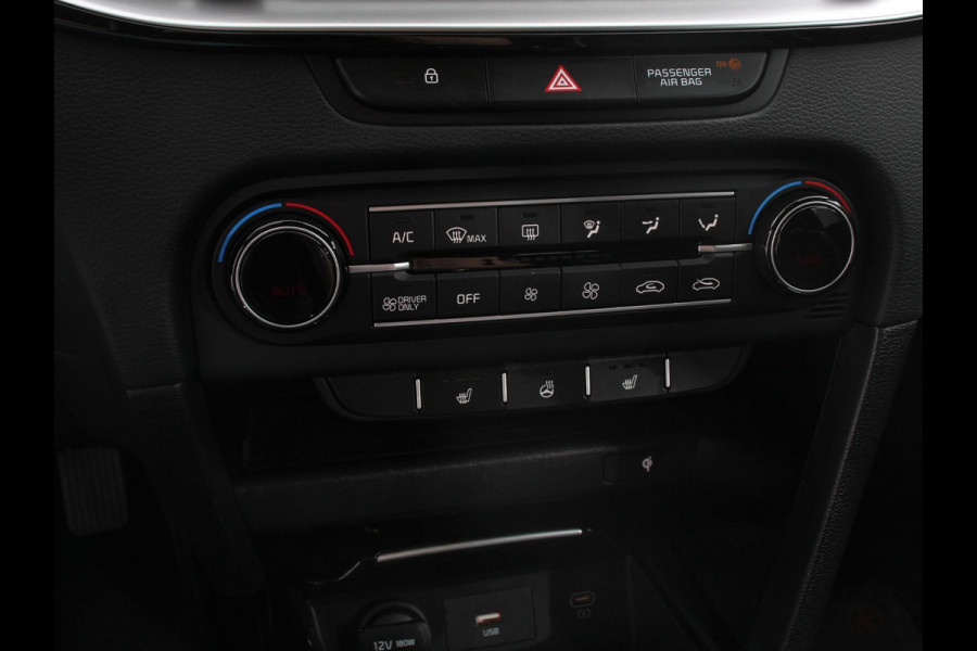 Kia Ceed Sportswagon 1.6 GDI PHEV DynamicLine | DEMO ! | Climate control Achteruitrij camera Parkeersensoren Adaptive cruise control Verwarmde voorstoelen LED Navigatie Stuurverwarming Apple Carplay/ Android Auto