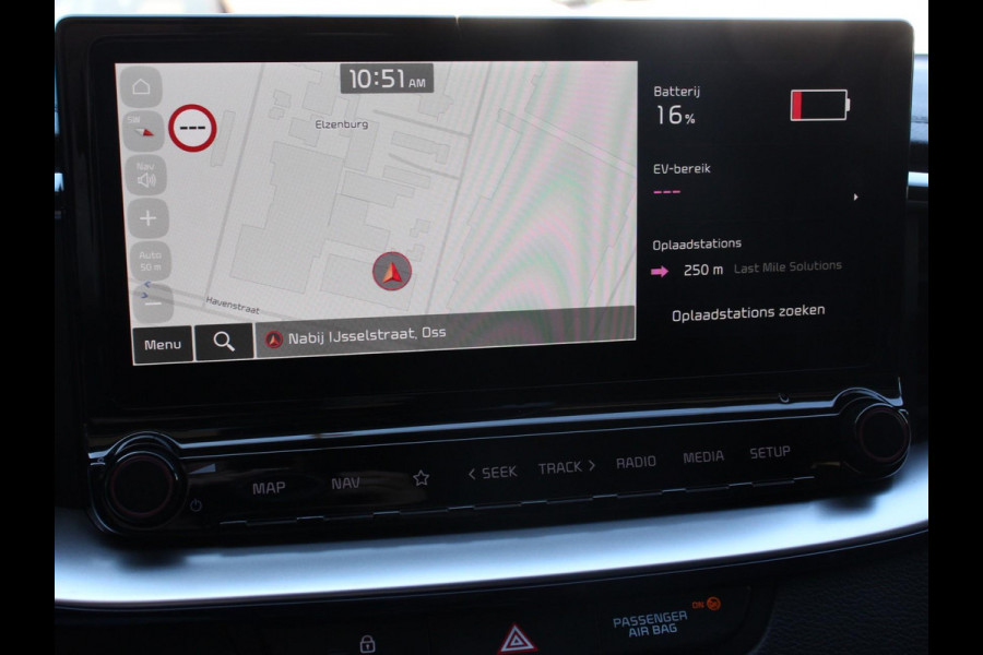 Kia Ceed Sportswagon 1.6 GDI PHEV DynamicLine | DEMO ! | Climate control Achteruitrij camera Parkeersensoren Adaptive cruise control Verwarmde voorstoelen LED Navigatie Stuurverwarming Apple Carplay/ Android Auto