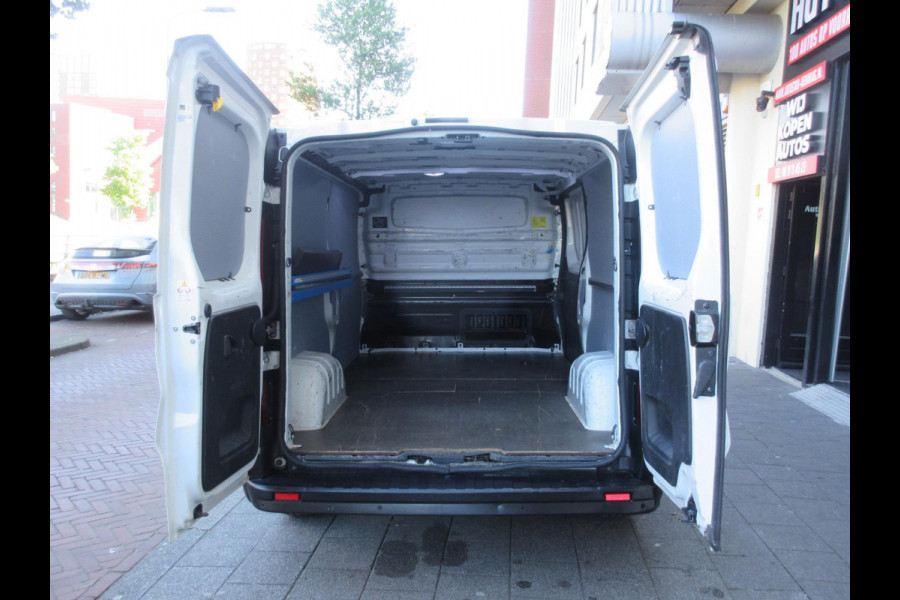 Renault Trafic 1.6 dCi T29 L2H1 Comfort Navi Airco PDC