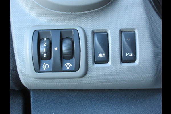 Renault Trafic 1.6 dCi T29 L2H1 Comfort Navi Airco PDC
