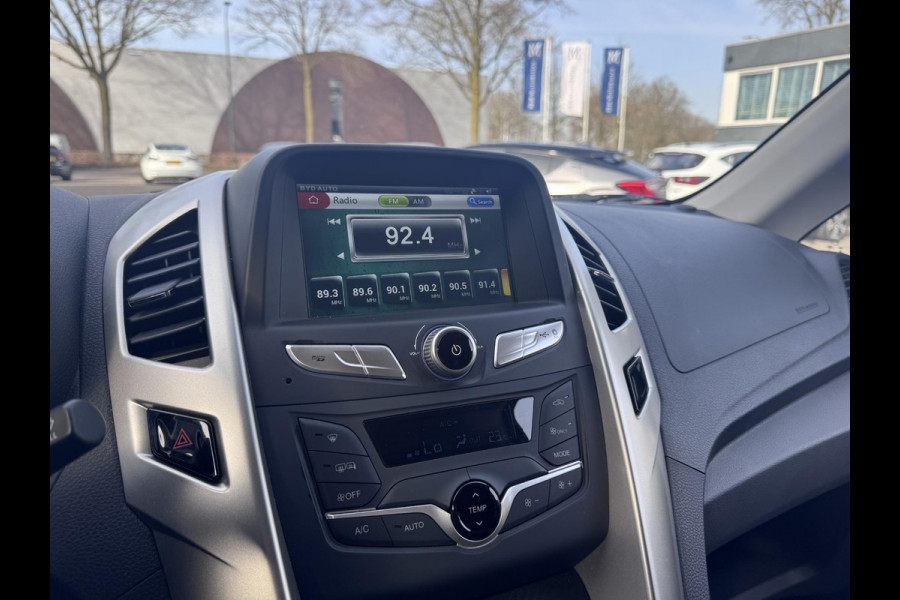 BYD ETP3 Standard 45 kWh CAMERA | STOELVERWARMING | RIJKLAARPRIJS INCL. RESTERENDE FABRIEKSGARANTIE
