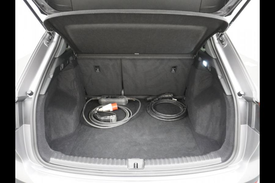 Audi Q4 e-tron 40 Advanced 77 kWh ORIG. NL. NAP KM.  | CAMERA | DEALER ONDERHOUDEN