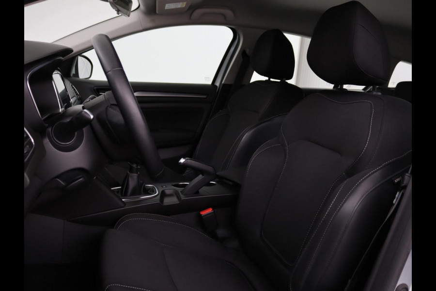 Renault MEGANE Estate 1.3 TCe Zen | Apple Carplay | Cruise Control | Navi | DAB | LMV | Airco