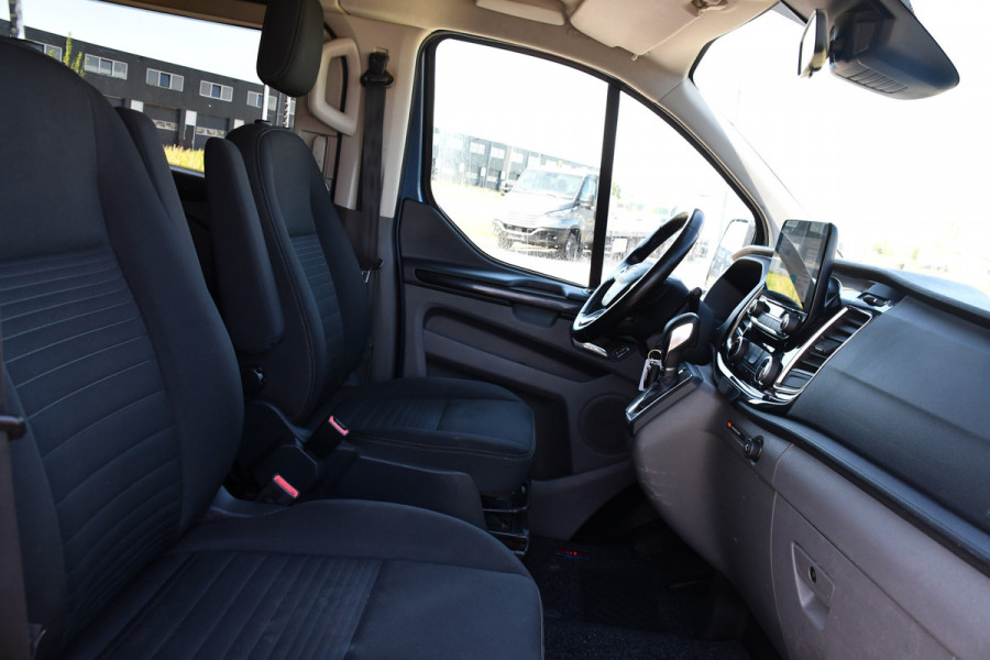 Ford Transit Custom 300 2.0 TDCI L2H1 Limited DC Camera, Cruise, Carplay, 170PK, Trekhaak, Stoelverwarming, Automaat, 2 x Schuifdeur, Uniek!
