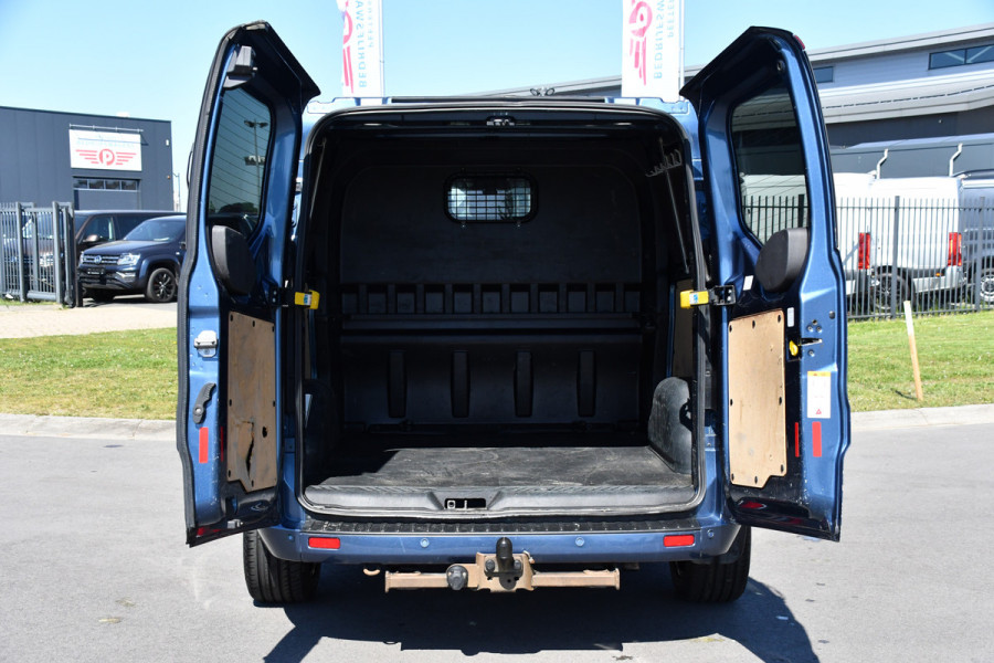 Ford Transit Custom 300 2.0 TDCI L2H1 Limited DC Camera, Cruise, Carplay, 170PK, Trekhaak, Stoelverwarming, Automaat, 2 x Schuifdeur, Uniek!