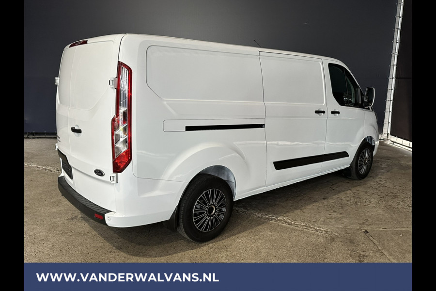 Ford Transit Custom 2.0 TDCI 130 pk L2H1 Euro6 Airco | Stoelverwarming | Multimedia Scherm | 2800kg trekvermogen Cruisecontrol, Parkeersensoren, Bijrijdersbank, verwarmde voorruit