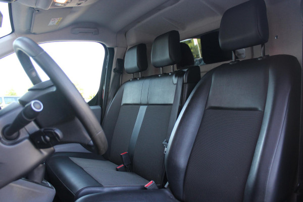 Peugeot Expert 2.0 BlueHDI 120PK L2 PREMIUM | TREKHAAK | NAVIGATIE | APPLE CARPLAY/ANDROID AUTO | LAADRUIMTE PAKKET | DODEHOEK DETECTIE | PARKEERSENSOREN VOOR EN ACHTER | 3-ZITS | CRUISE CONTROL | AIRCO | DAB+ RADIO |
