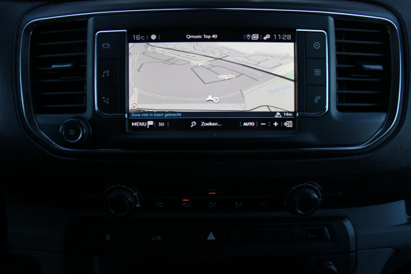 Peugeot Expert 2.0 BlueHDI 120PK L2 PREMIUM | TREKHAAK | NAVIGATIE | APPLE CARPLAY/ANDROID AUTO | LAADRUIMTE PAKKET | DODEHOEK DETECTIE | PARKEERSENSOREN VOOR EN ACHTER | 3-ZITS | CRUISE CONTROL | AIRCO | DAB+ RADIO |