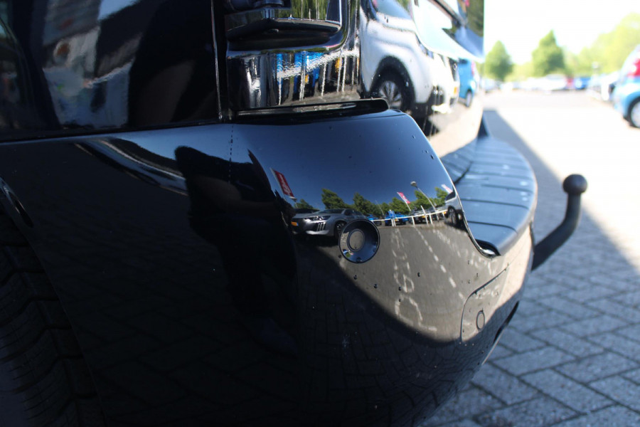 Peugeot Expert 2.0 BlueHDI 120PK L2 PREMIUM | TREKHAAK | NAVIGATIE | APPLE CARPLAY/ANDROID AUTO | LAADRUIMTE PAKKET | DODEHOEK DETECTIE | PARKEERSENSOREN VOOR EN ACHTER | 3-ZITS | CRUISE CONTROL | AIRCO | DAB+ RADIO |